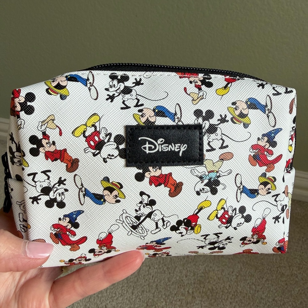 Disney Mickey Mouse Fantasia Print Cosmetic Bag Makeup Pouch Mickey Zipper Pull